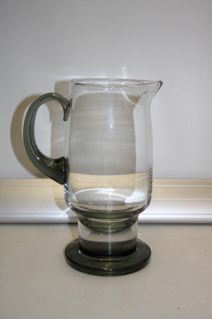 glazen karaf 25 cm hoog leerdam (211), Antiek en Kunst, Antiek | Glas en Kristal, Ophalen of Verzenden