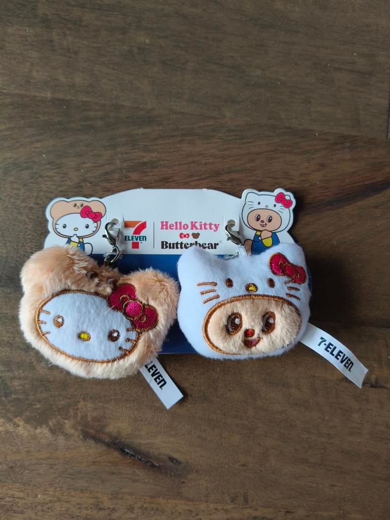 Hello Kitty Butterbear Sleutelhangers 7-Eleven - Nieuw, Ophalen of Verzenden, Nieuw, Overige typen