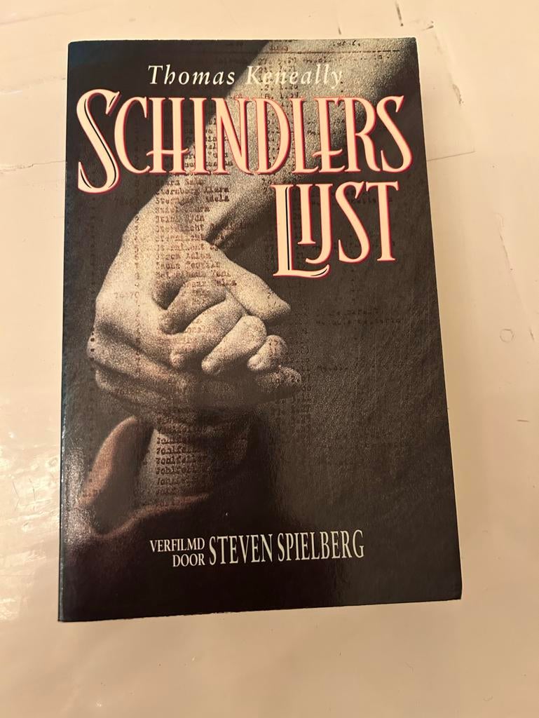 Schindlers Lijst - Thomas Keneally schindlers list, Boeken, Ophalen of Verzenden, Gelezen, Nederland