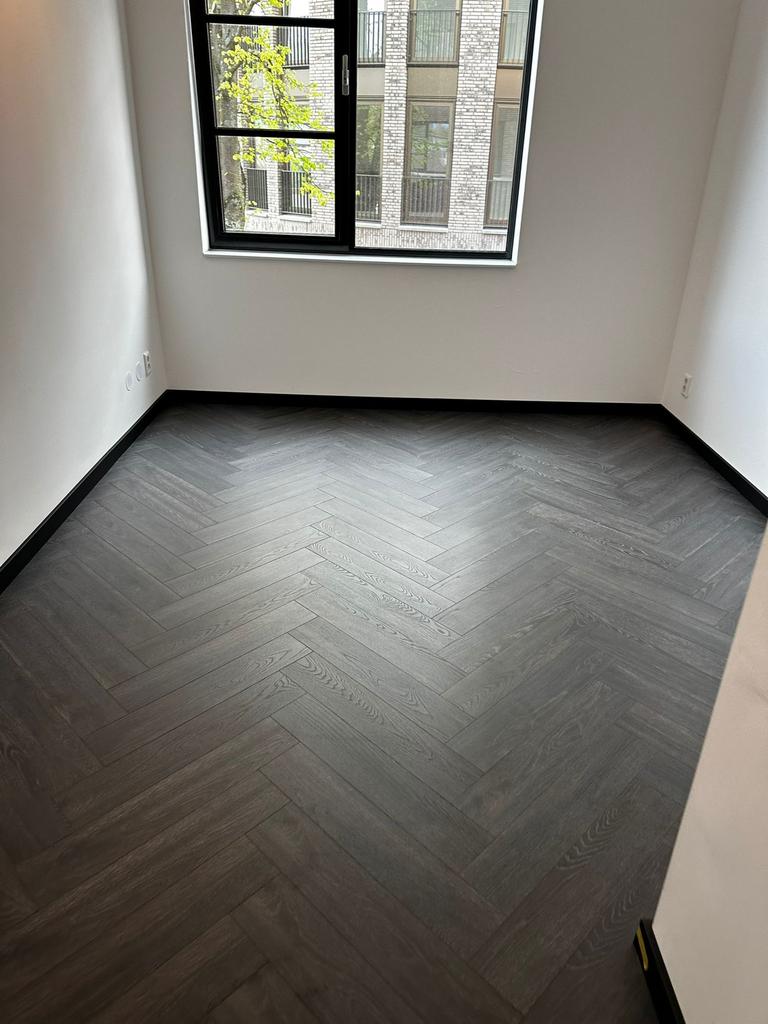 Foto 5 van Uw laminaat leggen? €3,75 p/m! vakkundig en goedkoop!