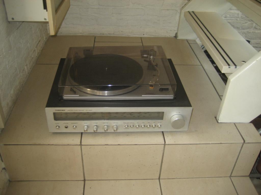 Toshiba stereo set tuner pick up, Ophalen of Verzenden, Gebruikt, Overige merken