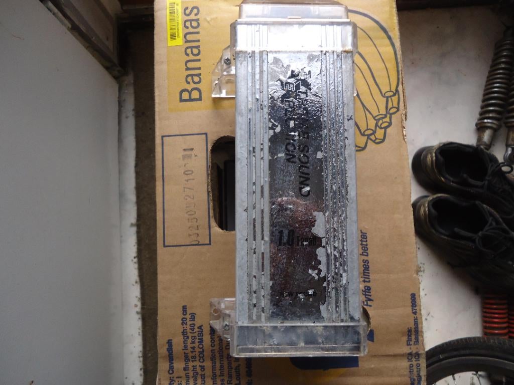 TE KOOP 1 FARAD CONDENSATOR, Ophalen, Zo goed als nieuw
