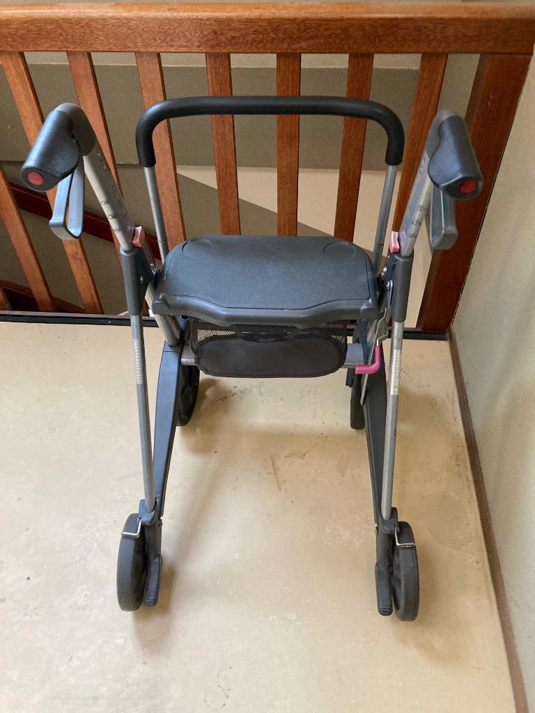 ACTIVE ROLLATOR, Ophalen of Verzenden, Gebruikt