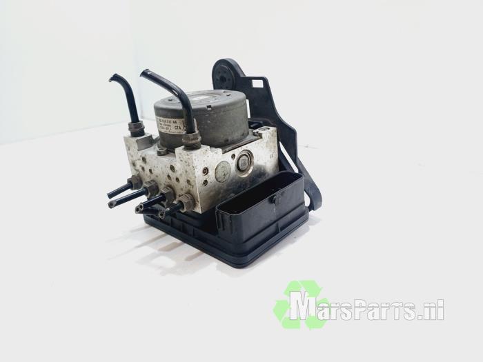 ABS Pomp van een Volkswagen Passat, Gebruikt, -, Volkswagen, -