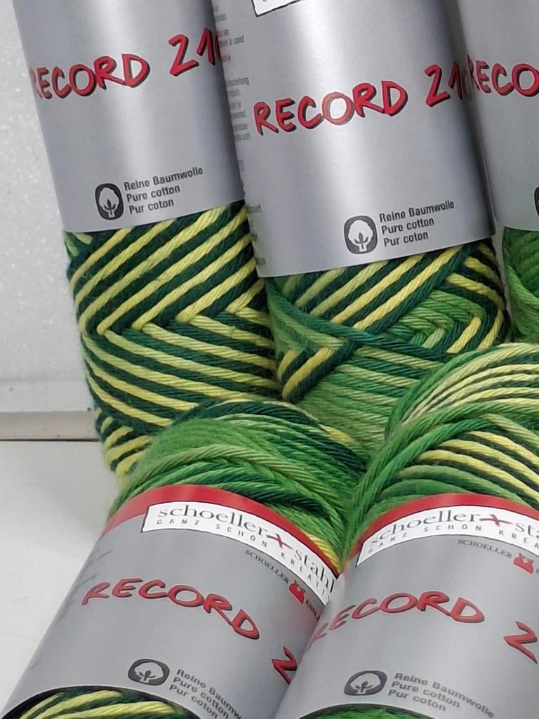 20 Bollen Schoeller Stahl Record 2410 Katoen - Groen/Geel, Hobby en Vrije tijd, Breien en Haken, Ophalen of Verzenden, Nieuw, Breien of Haken