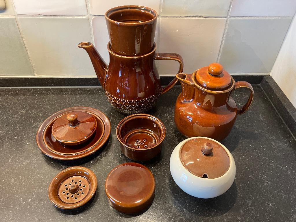 Vintage Koffie- en theekan met filters en deksel. Colditz ., Keramiek, Overige typen, Ophalen of Verzenden, Zo goed als nieuw