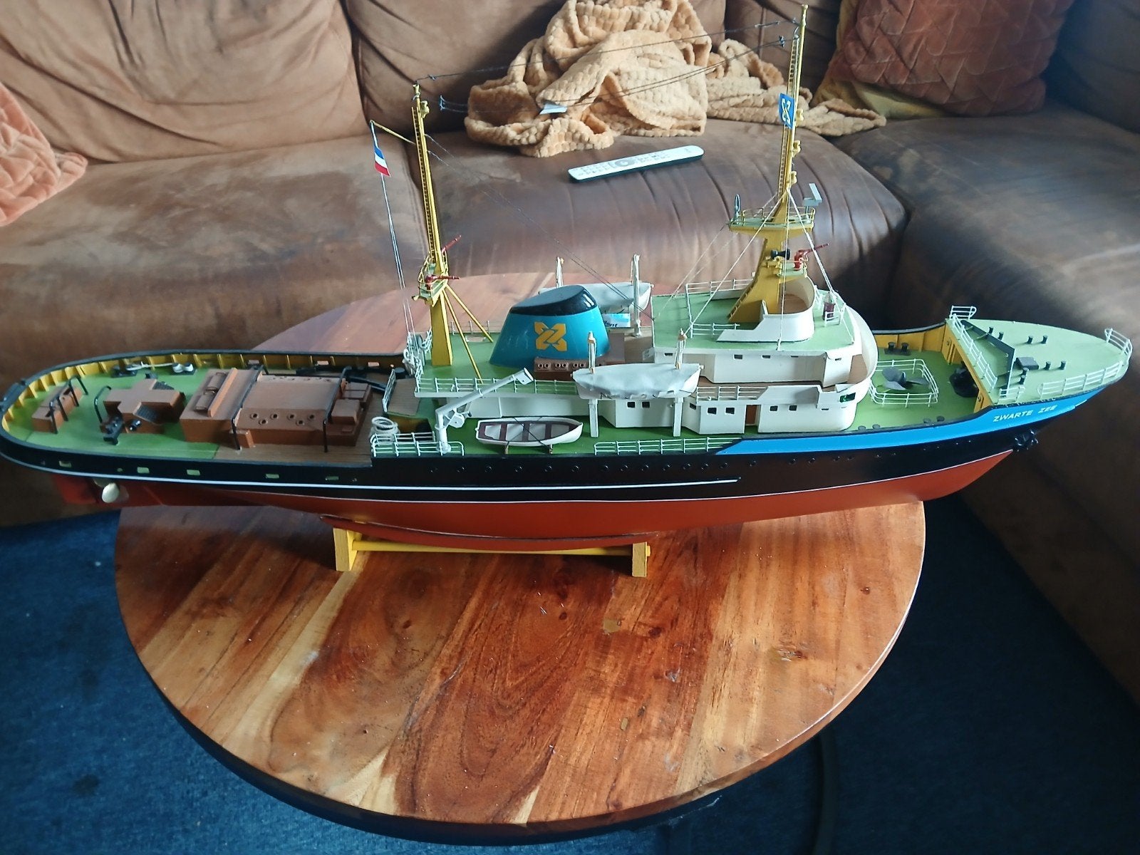 mooie Zwarte Zee, Hobby en Vrije tijd, Modelbouw | Boten en Schepen, Ophalen of Verzenden, Zo goed als nieuw
