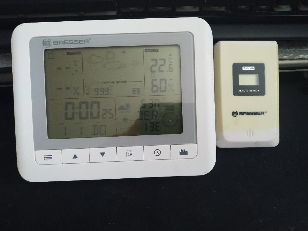 BRESSER TemeoTrend WFS Weerstation, Audio, Tv en Foto, Weerstations en Barometers, Ophalen of Verzenden, Gebruikt, Weerstation