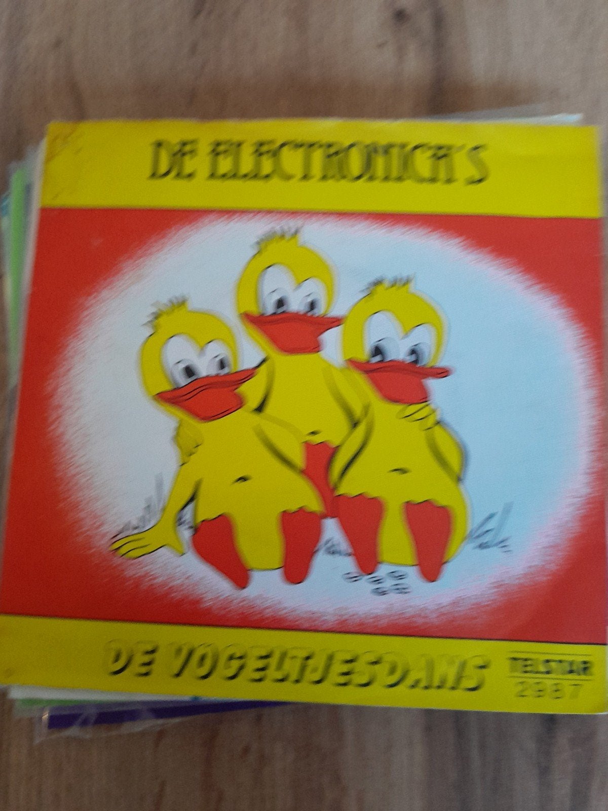 De electronica,s de vogeltjesdans, Ophalen of Verzenden, Zo goed als nieuw, Nederlandstalig