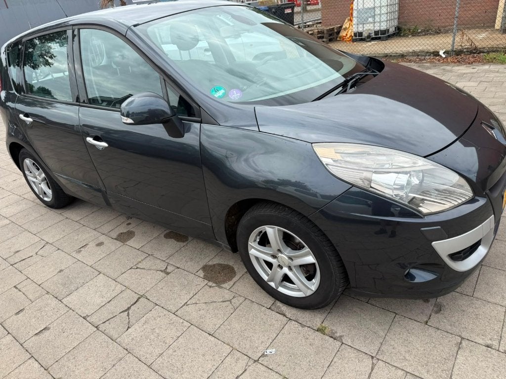 Renault Scénic 1.4 TCE 96KW 2010 Grijs, Voorwielaandrijving, 1295 kg, 4 cilinders, 75 €/maand