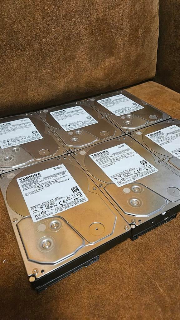 Toshiba 3 x 3TB HDD - Sata weinig gebruik, Computers en Software, Harde schijven, Intern, Toshiba, Ophalen of Verzenden, Zo goed als nieuw