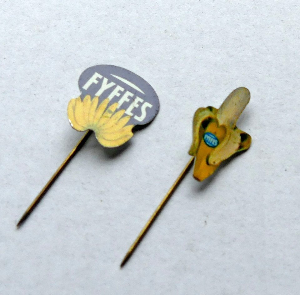 Fyffes bananen speldjes oud speldje 2x banaan, Verzamelen, Ophalen of Verzenden, Gebruikt, Merk, Speldje of Pin