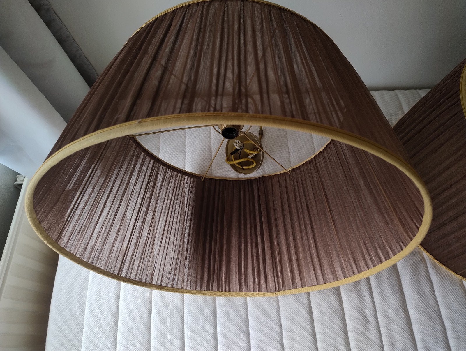 Set van 2 hanglampen - bruin textiel, Nieuw, Textiel, E27 (groot), Vintage, Retro