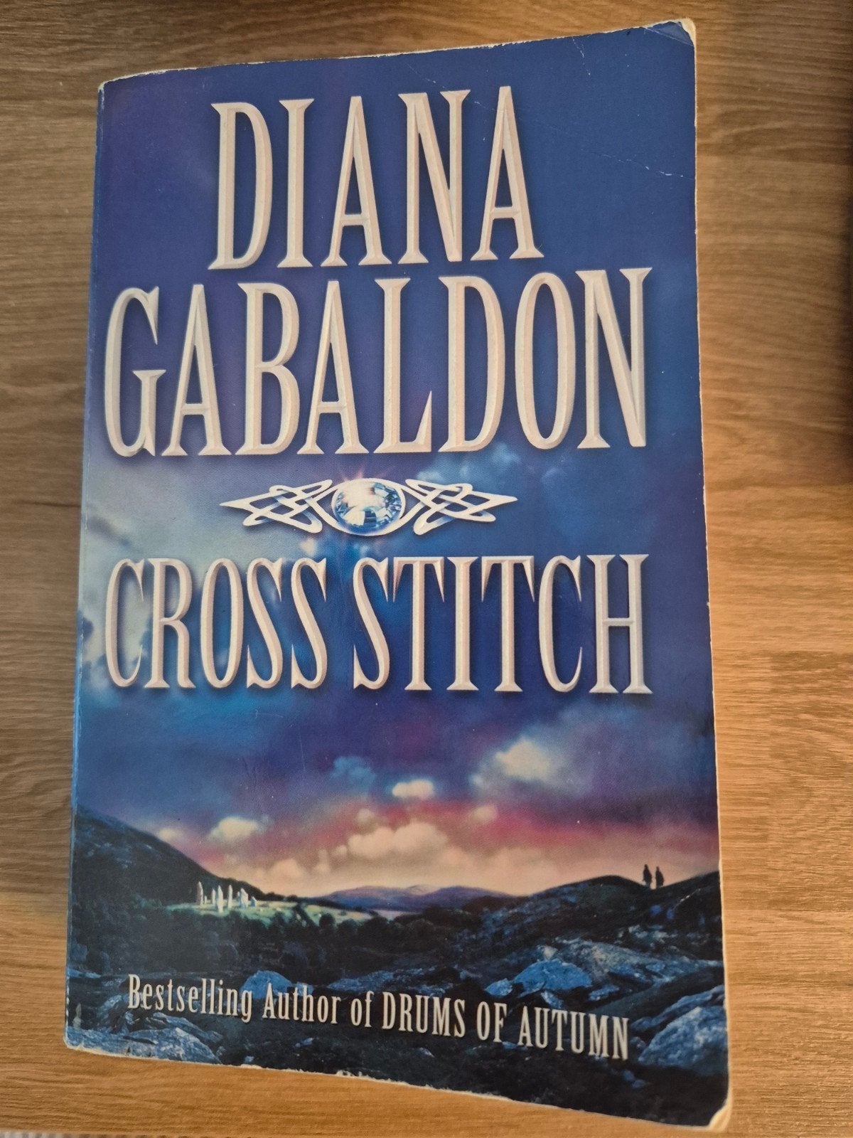 Cross Stitch - Diana Gabaldon (Outlander #1), Boeken, Ophalen of Verzenden, Gelezen, Diana Gabaldon, Europa overig