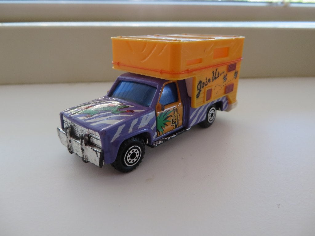 3 inch Made in China GMC Camper 'Join us...", Ophalen of Verzenden, Gebruikt, Auto