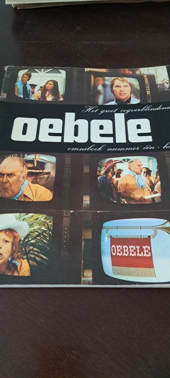 Oebele is Hupsakee - Omniboek van de TV-serie, Boeken, Ophalen