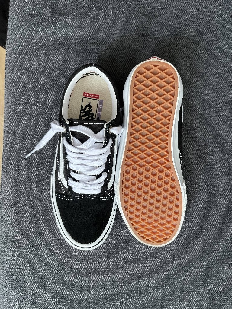Vans old skool popcush, Zwart, Nieuw, Ophalen of Verzenden, Sneakers of Gympen