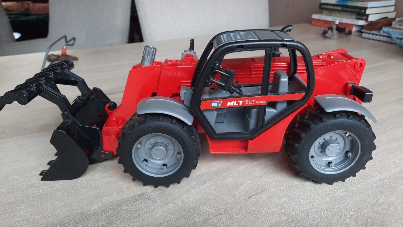 Bruder Manitou MLT 633 Turbo Verreiker Speelgoed, Ophalen, Zo goed als nieuw