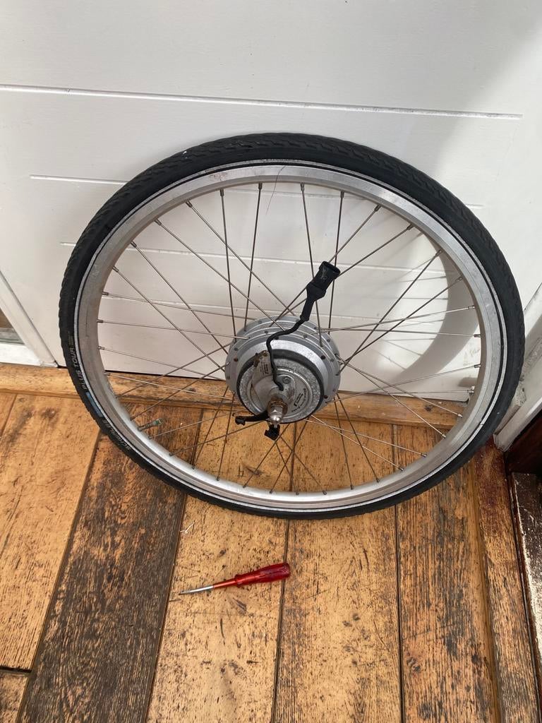 BATAVUS SPARTA KOGA ELEKTRICHE VOOR WİEL BİEDEN, Fietsen en Brommers, Fietsonderdelen, Ophalen, Zo goed als nieuw