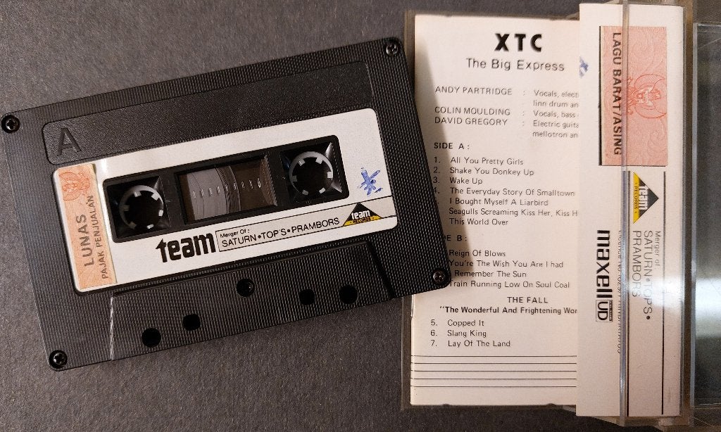 XTC & The Fall CASSETTE Indonesie The Big Express ZELDZAAM !, Gebruikt, Verzenden, NvT, Voorbespeeld