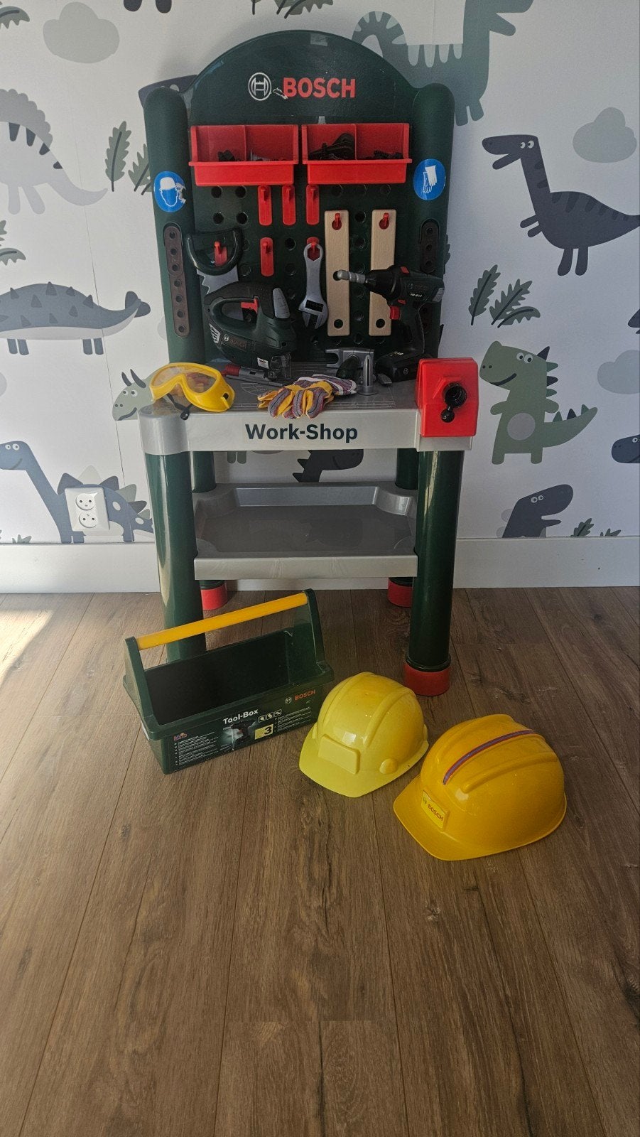 Bosch Werkbank met Gereedschap en Accessoires, Ophalen, Zo goed als nieuw, Knutselen