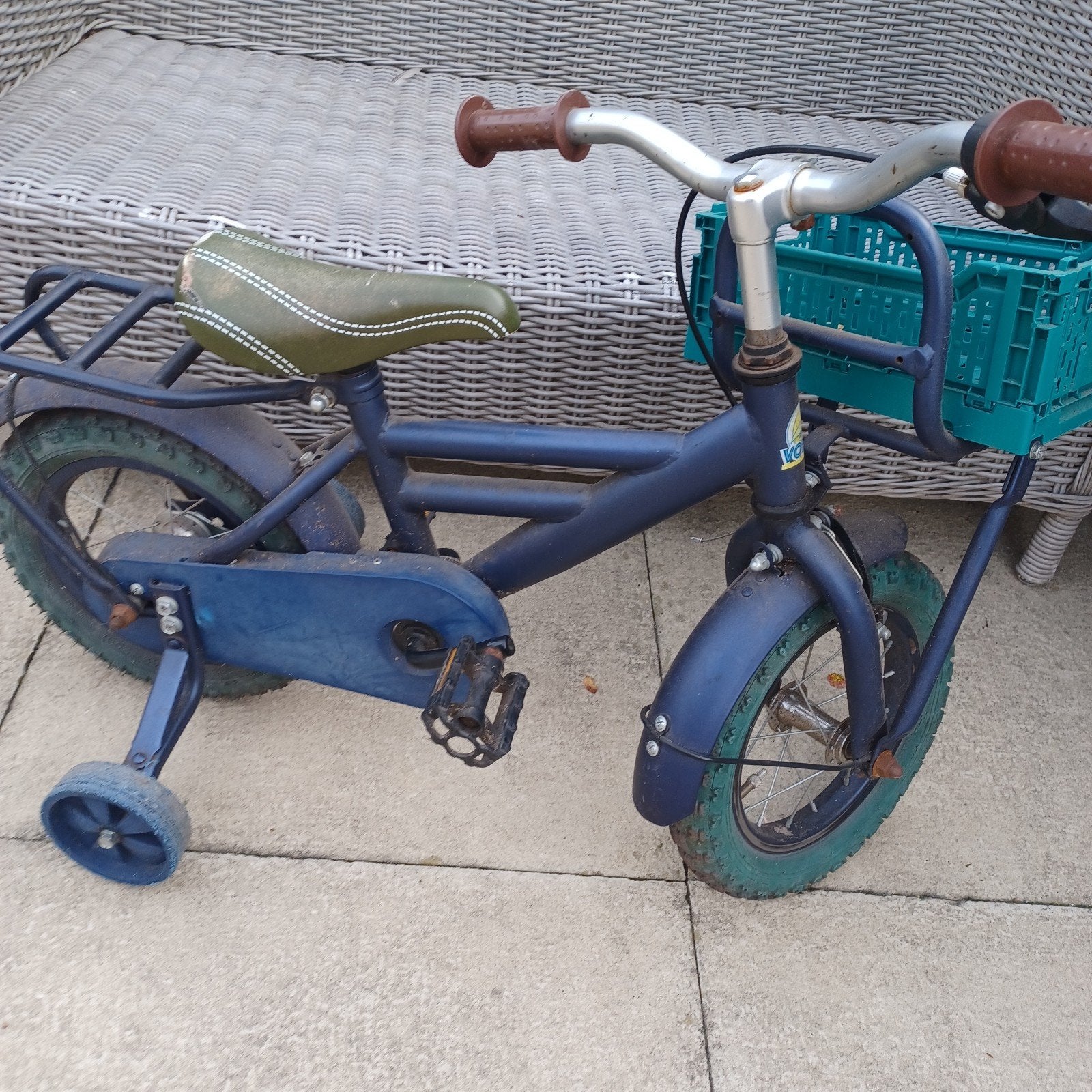 12 inch kinderfietsje/jongensfietsje met zijwieltjes 15€, Fietsen en Brommers, Ophalen, Gebruikt, Minder dan 16 inch, Zijwieltjes