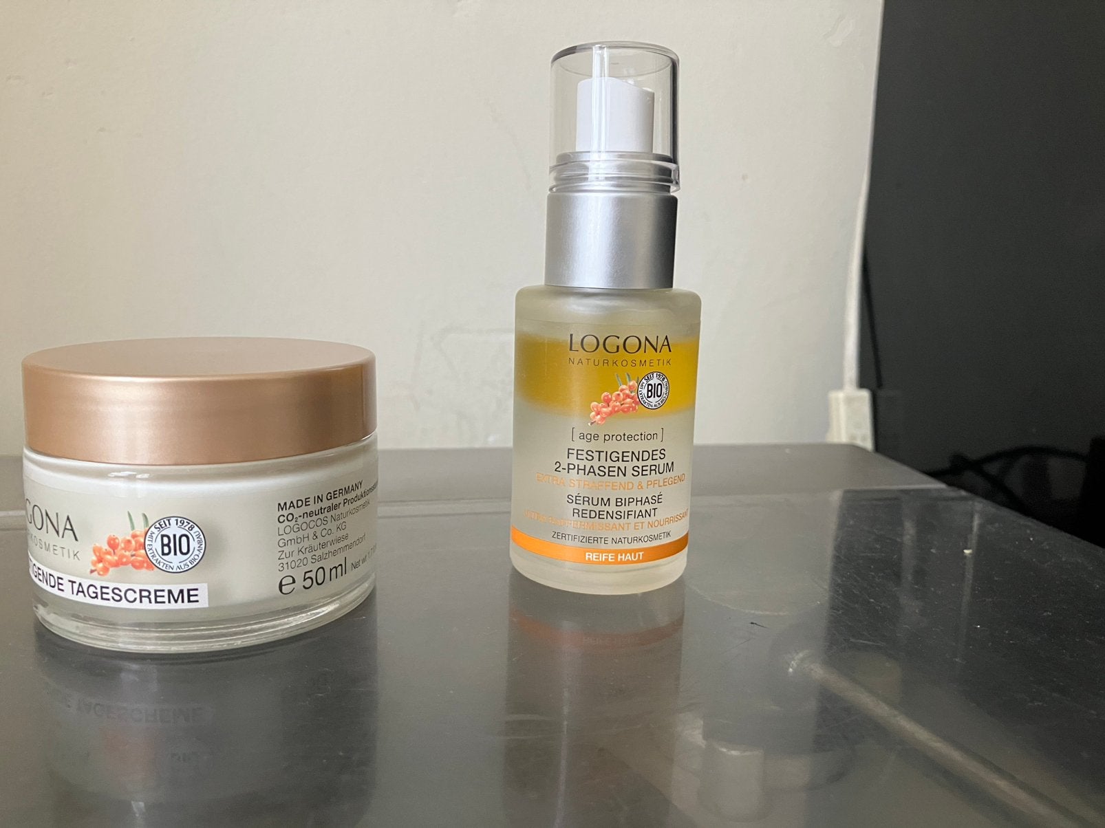 Logona dagcreme en serum, Ophalen of Verzenden, Zo goed als nieuw, Gehele gezicht