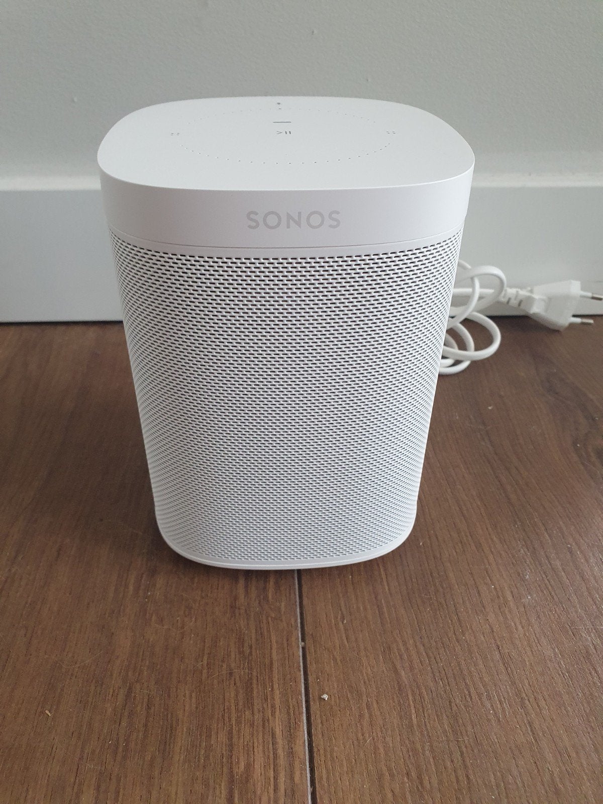 Sonos One Gen.2 (optioneel met muurbeugel)