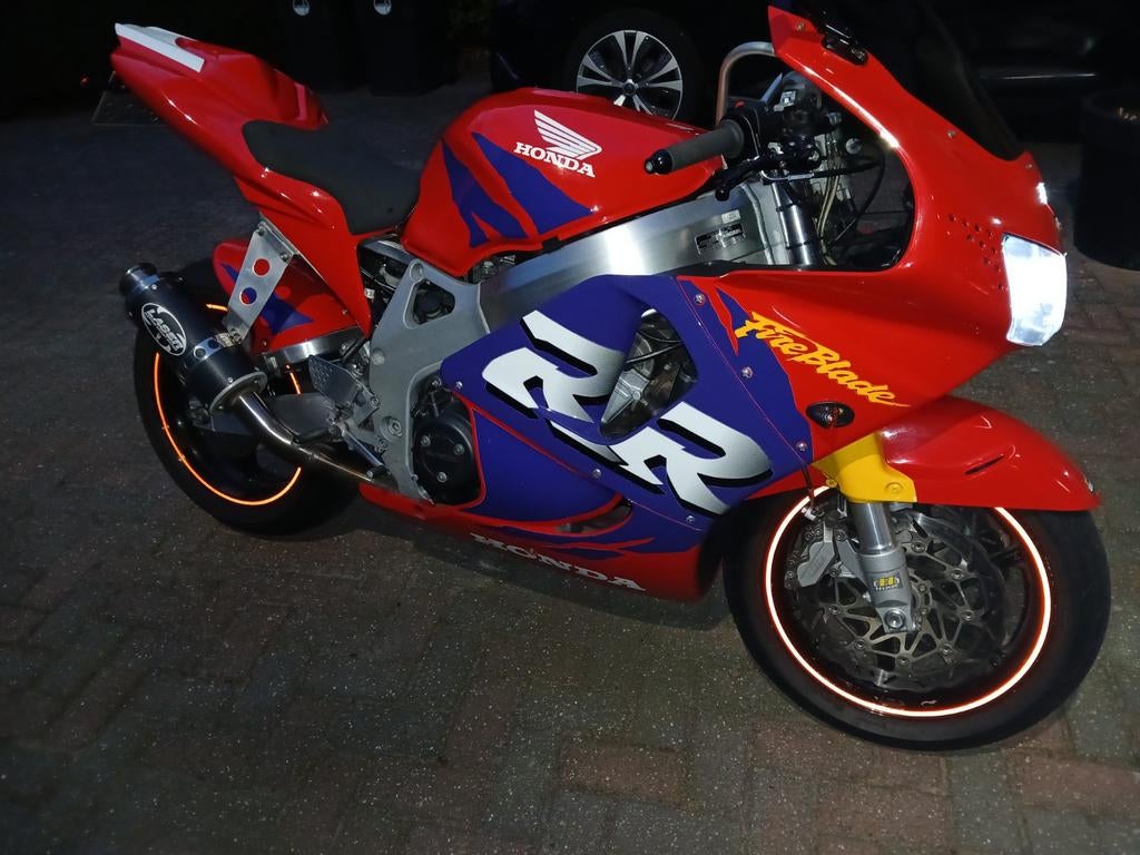 Honda cbr 900 rr Fireblade met Hyperpro vering, Occasion, 4 cilinders, Motorrijbewijs A, 900 cc