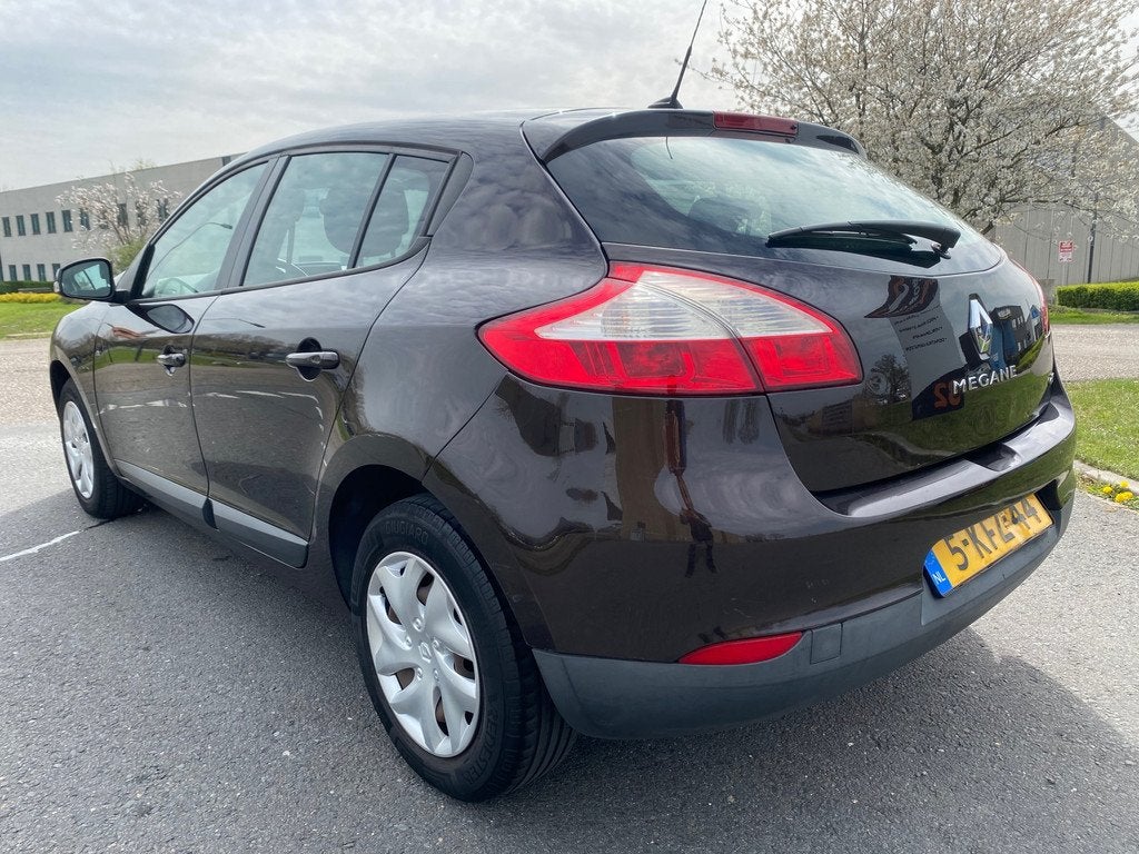 Renault Mégane | 2012 | 1.5 dCi Expression | Export en Hand, Auto's, Renault, Euro 5, 4 cilinders, Bruin, Bedrijf