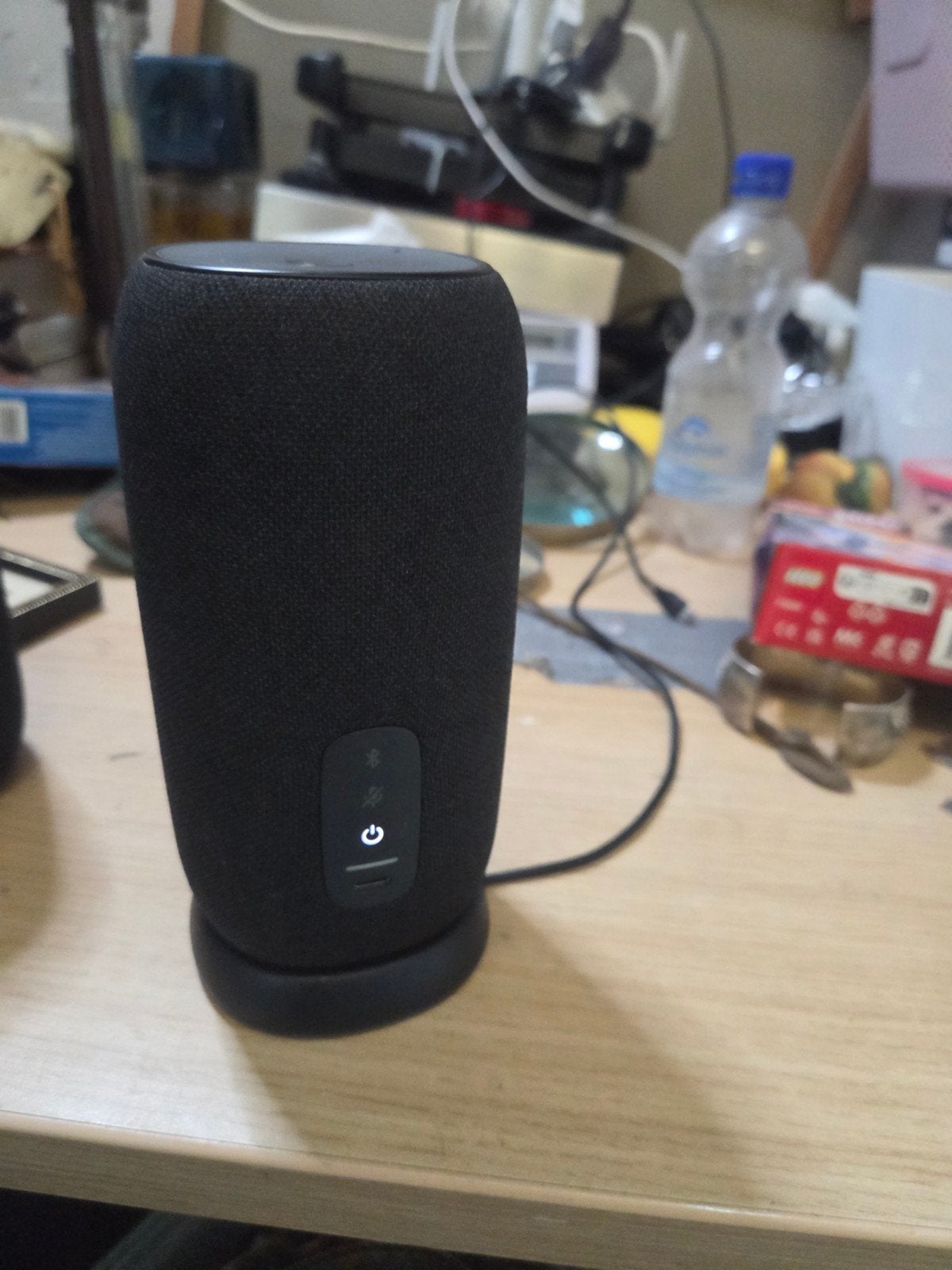 JBL Link Portable Smart Speaker met Google Assistant, Ophalen, JBL, Zo goed als nieuw, Draagbare speaker