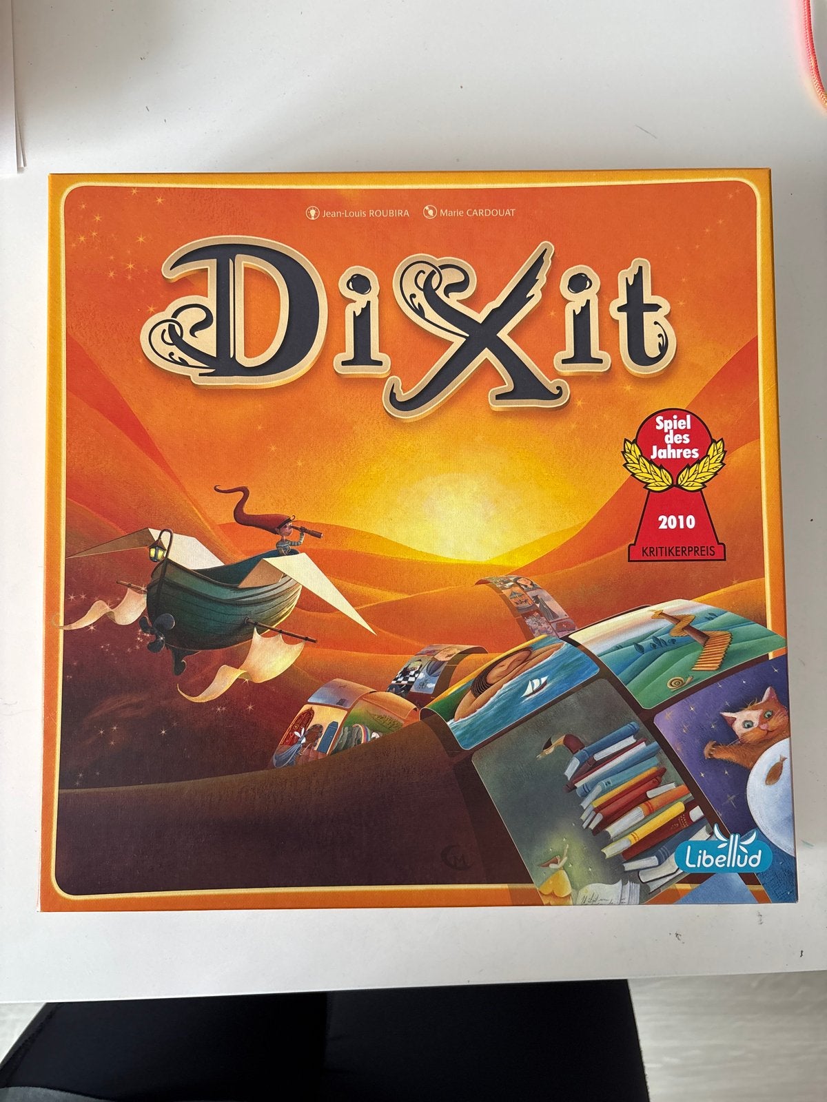Dixit Bordspel - Zo goed als nieuw, Ophalen of Verzenden, Zo goed als nieuw