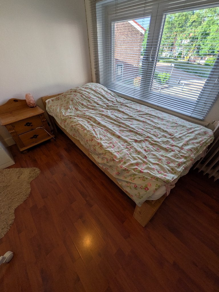 GRATIS - 1 persoons houten bed, Huis en Inrichting, Ophalen, Gebruikt, 90 cm, 200 cm