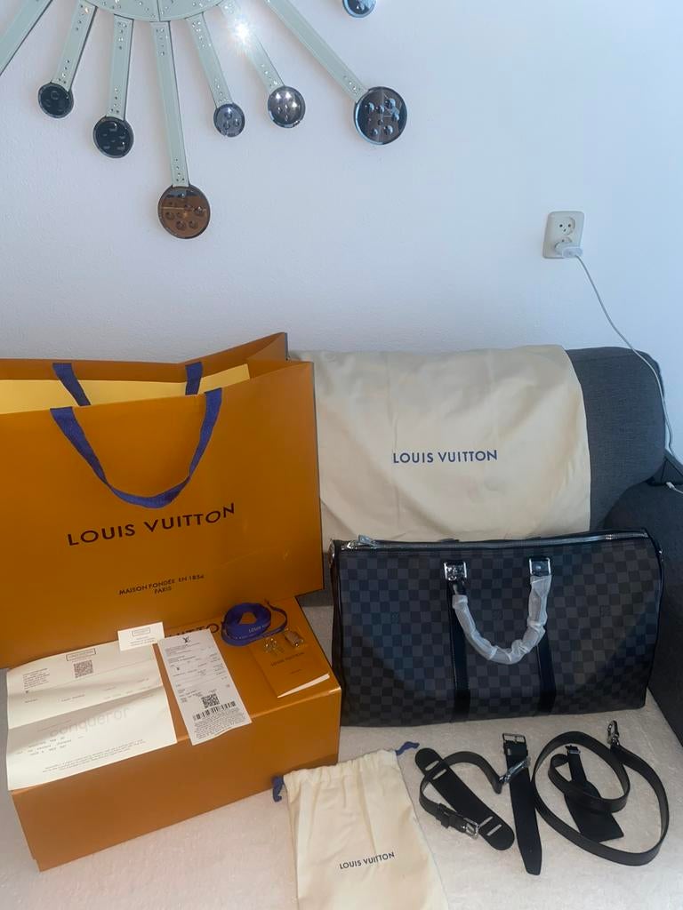 Louis Vuitton Damier Graphite Pochette Voyage MM AR2188, Zwart, Minder dan 40 cm, Minder dan 35 cm, Zo goed als nieuw