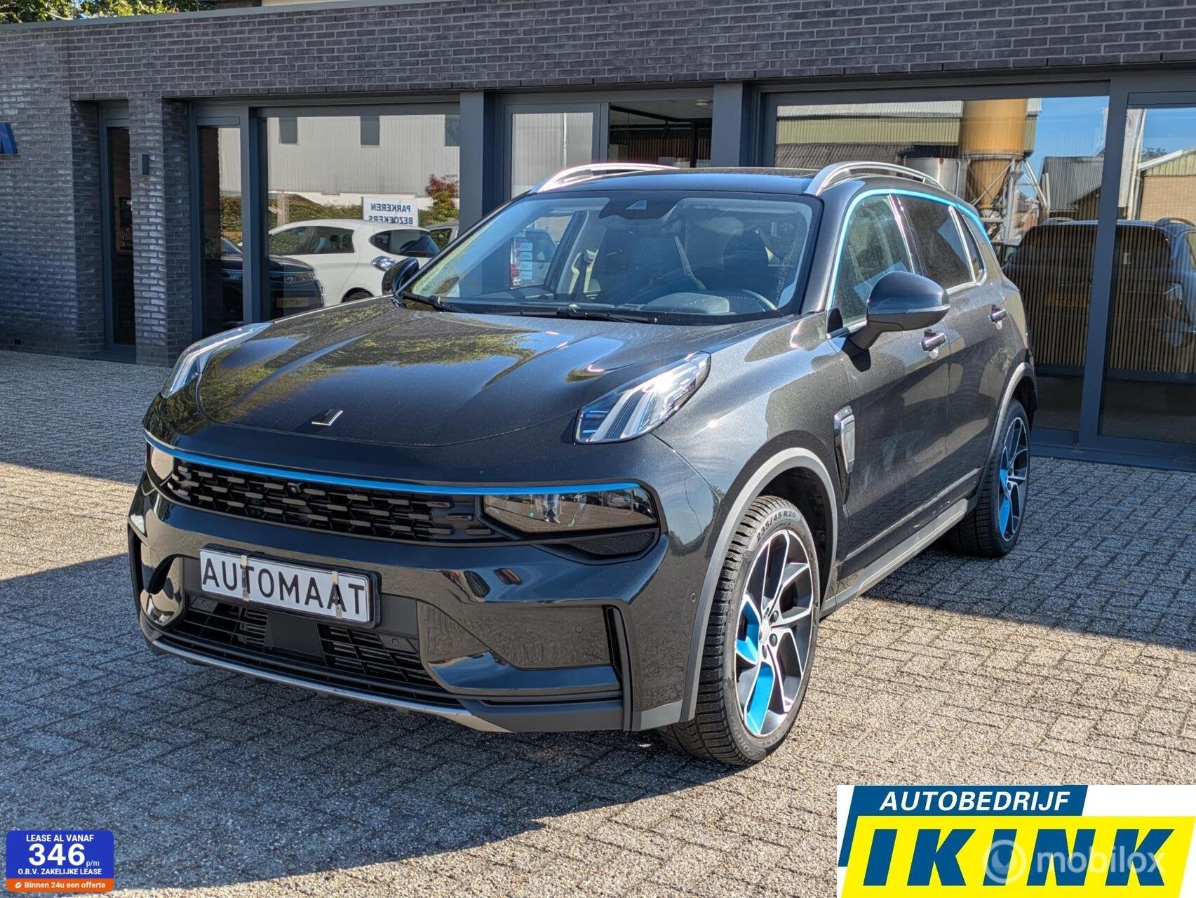 Lynk & Co 01 1.5 | Panodak, Auto's, Stof, Euro 6, Met garantie (alle), Zwart