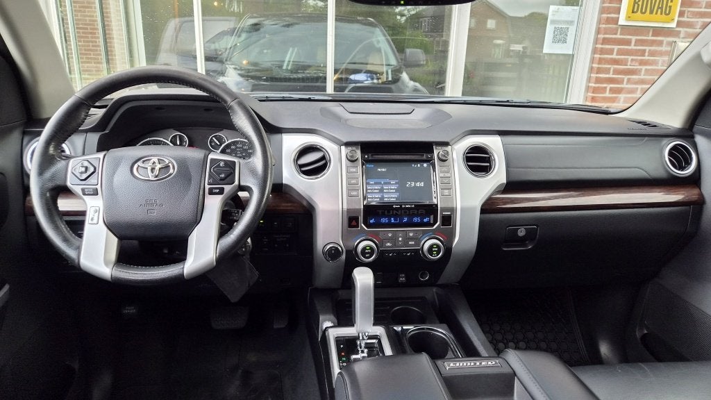 Toyota Tundra 5.7 V8 CrewMax Limited 4x4, Newst, Stoelverw,, Gebruikt, Zwart, Leder, Bedrijf