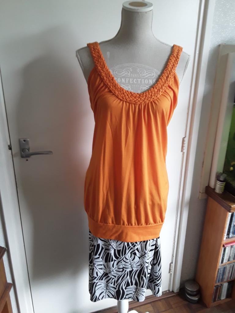Leuke shirt , merk Madoma maat L, Maat 38/40 (M), Oranje, Ophalen of Verzenden, Zo goed als nieuw