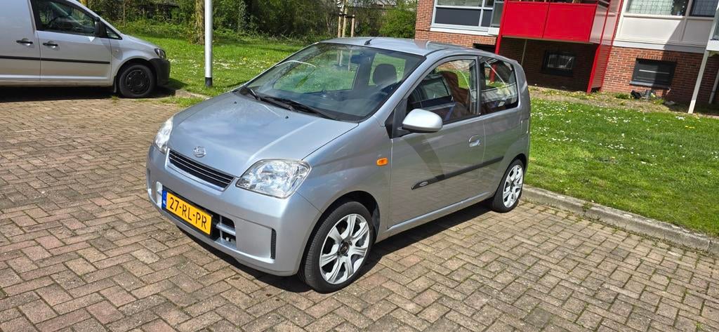 Daihatsu Cuore 1.0 3D 2005 Grijs, Auto's, Daihatsu, Stof, 600 kg, Cuore, Origineel Nederlands