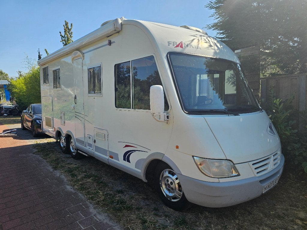 Foto 6 van Camper Frankia ib700 Rijbewijs B