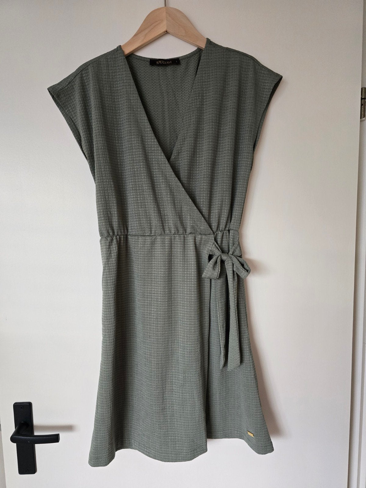 Groen jurkje maat S, Supertrash, Nieuw, Ophalen of Verzenden, Maat 36 (S)