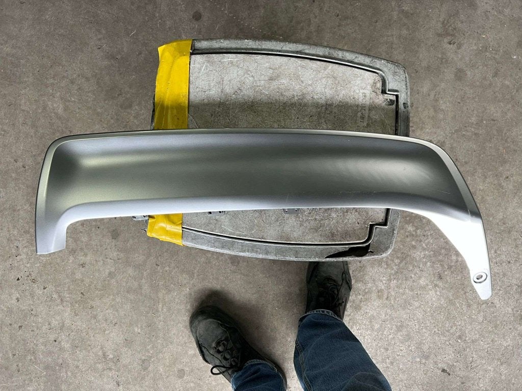 achterbumper qashqai lijst 85086hv02a rechts 16-21, Achter, Bumper, Info@nissan.com, Nissan