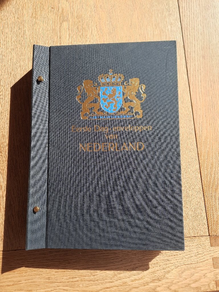 Nederland. Euro-FDC's in luxe Davo. Doe redelijk bod, Postzegels en Munten, Ophalen of Verzenden