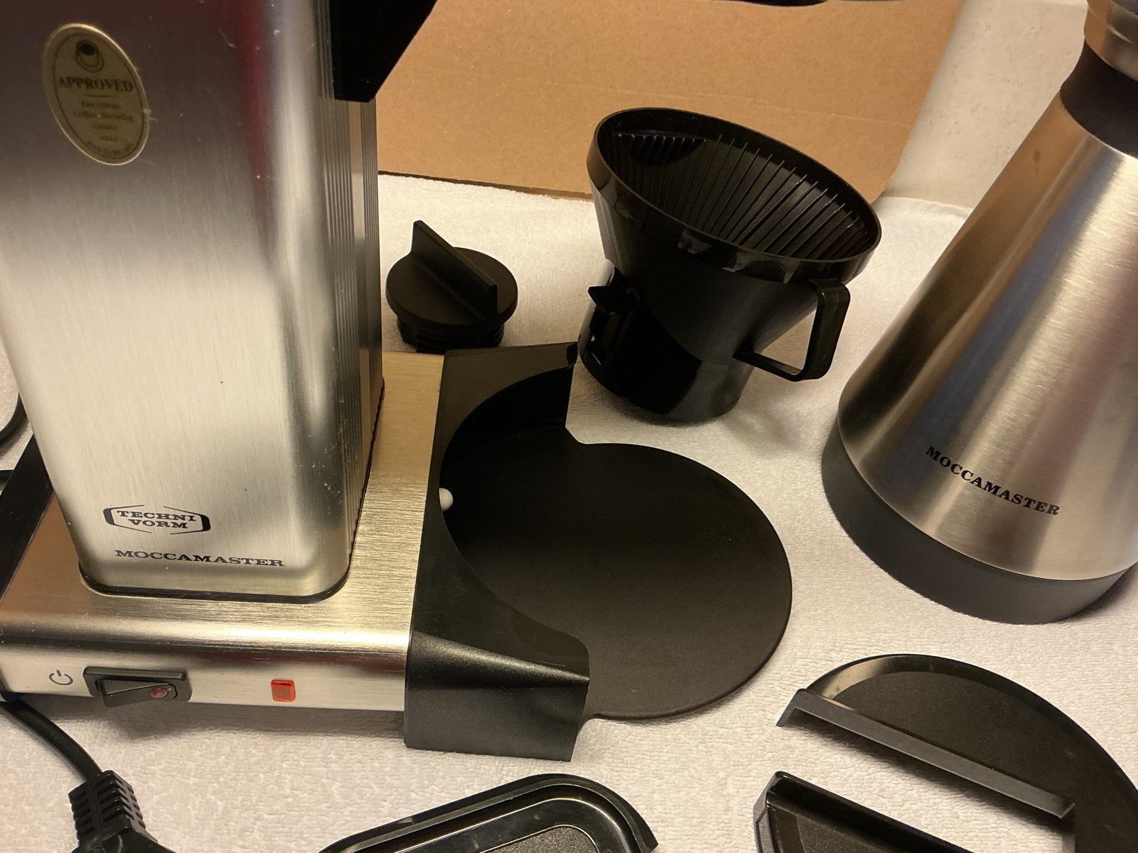 Moccamaster zilver thermoskan mokka master technivorm, Gebruikt, Koffiemachine, Gemalen koffie, Ophalen of Verzenden