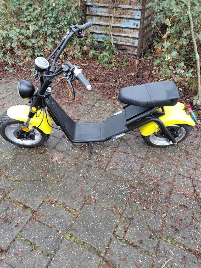 Gts e.shopper 25km 2 accus, Fietsen en Brommers, Ophalen of Verzenden, Gebruikt, Benzine, Overige merken