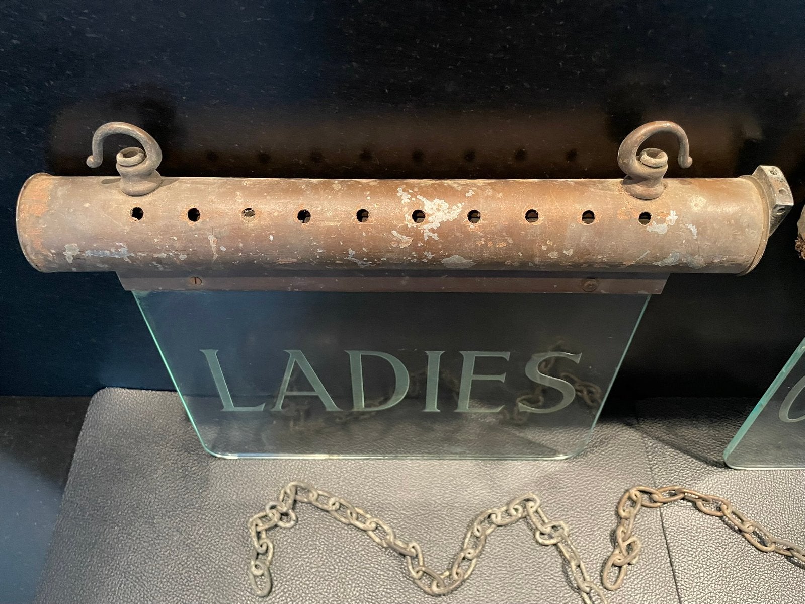 Art Deco verlichte toiletsigns ladies&gentlemen jaren 20/30, Ophalen of Verzenden, Gebruikt, Lichtbak of (neon) lamp