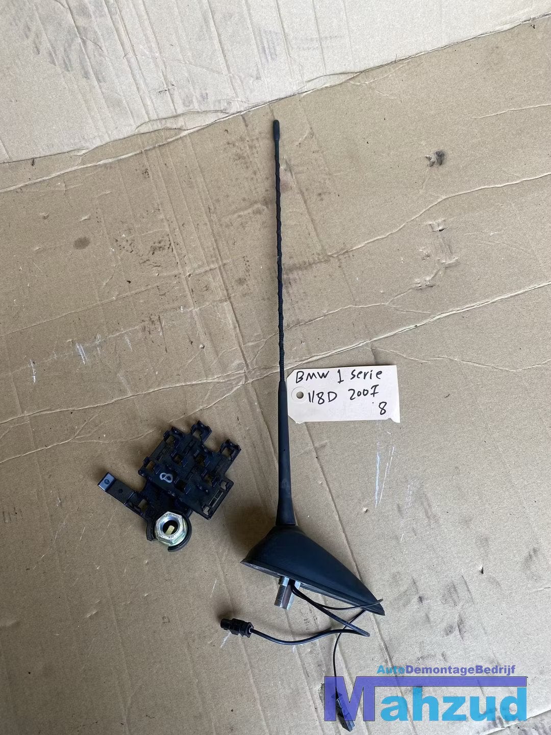 BMW 1 SERIE E87 Antenne 6520692535605, Petuelring 130
80788  Munich, DE, Gebruikt, Info@bmw.de, Ophalen of Verzenden