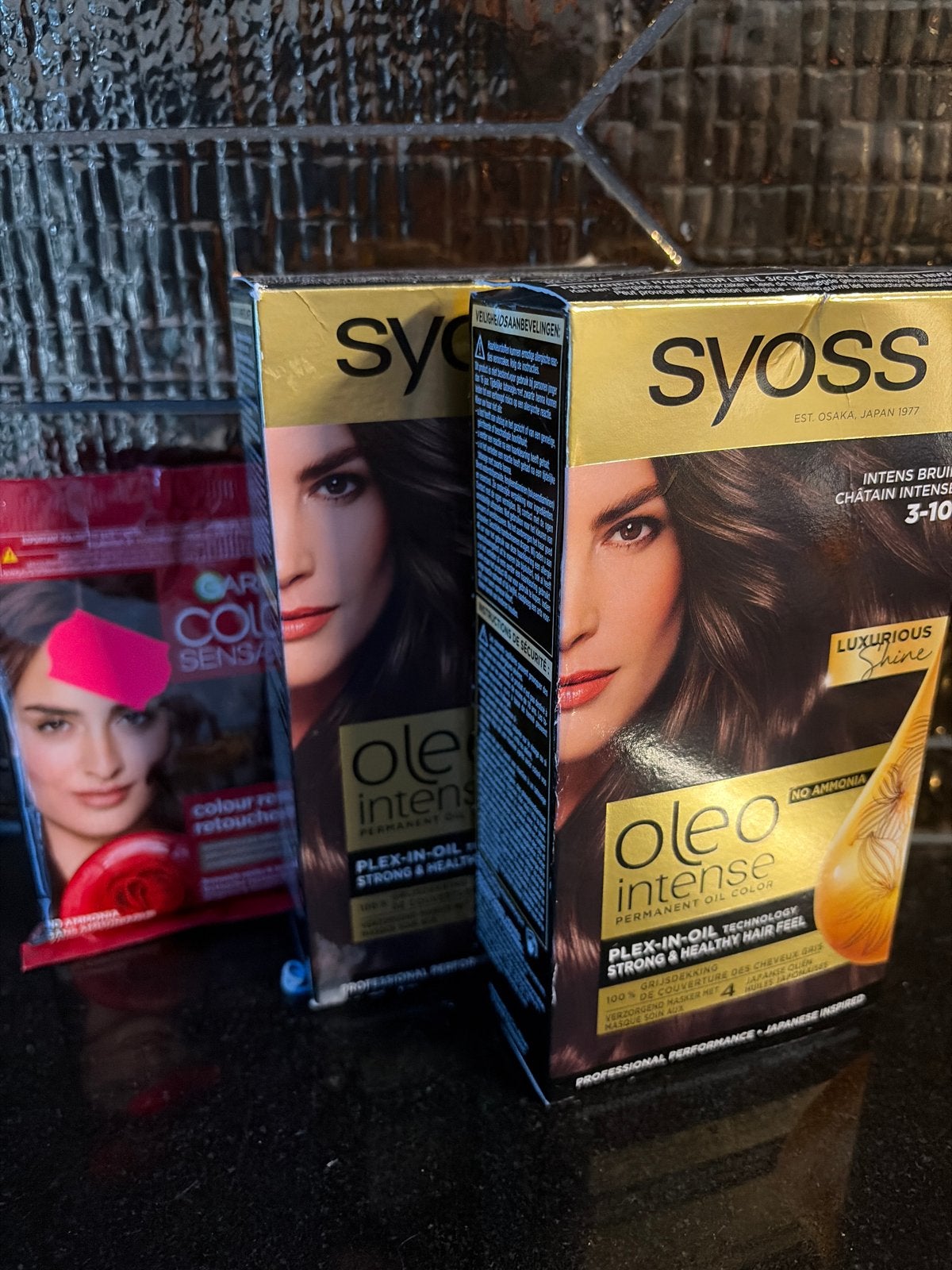 Syoss Oleo Intense Haarverf en Garnier Color Sensation, Ophalen of Verzenden, Nieuw, Overige typen