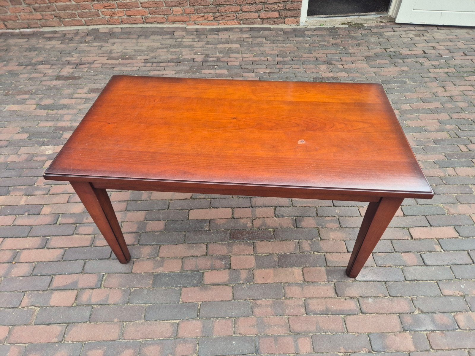 Kersenhouten salontafel 110x60x55 met kleine beschadiging, Ophalen, 50 – 75, Gebruikt, 100 tot 150 cm