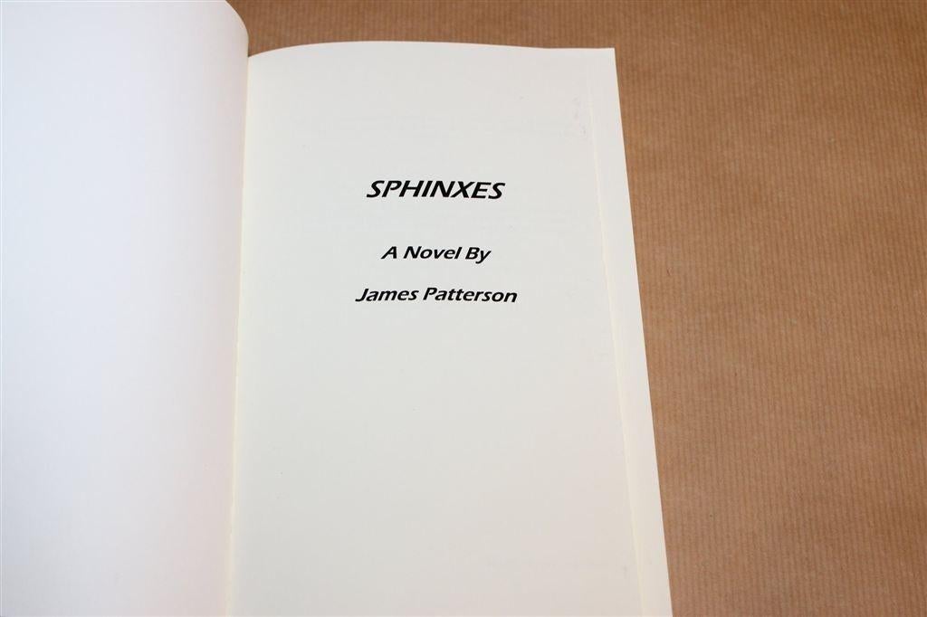 Sphinxes — James Patterson — Spionagethriller 1960s [EN], Ophalen of Verzenden, Gelezen