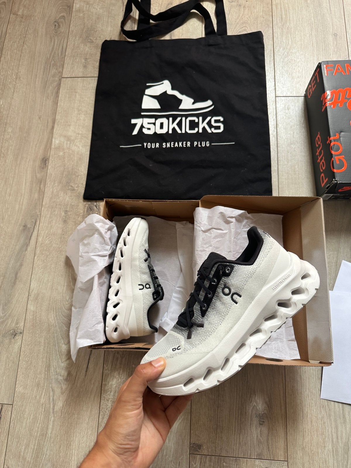 On Running Cloudtilt Black Ivory Maat 38 Womens 3WE10051430, Zwart, Nieuw, Ophalen of Verzenden, Sneakers of Gympen